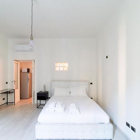 Hbhall Sempione Apartment Milan Bagian luar foto