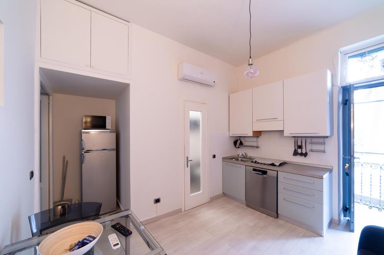 Hbhall Sempione Apartment Milan Bagian luar foto